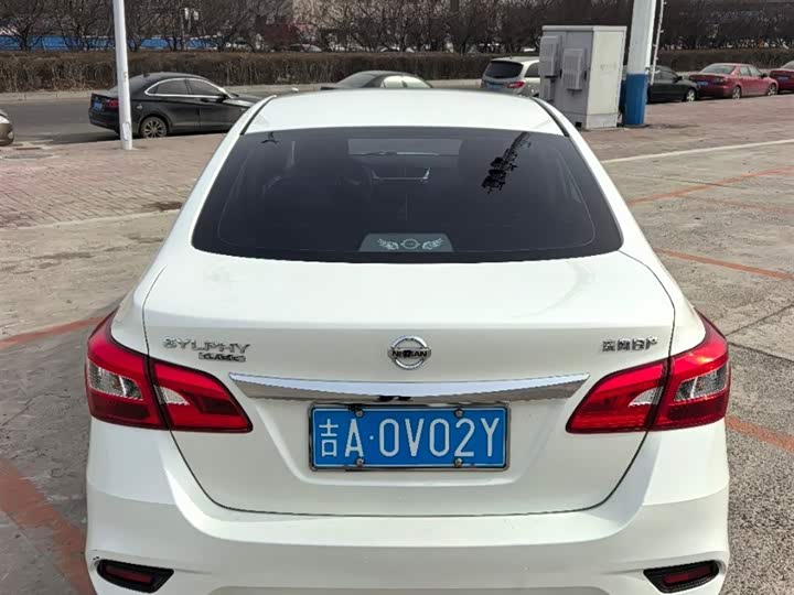 Photo 8 - Nissan Sylphy