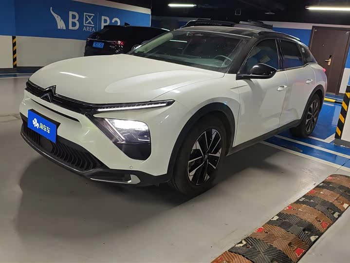 Фото 1 - Citroen C5 X