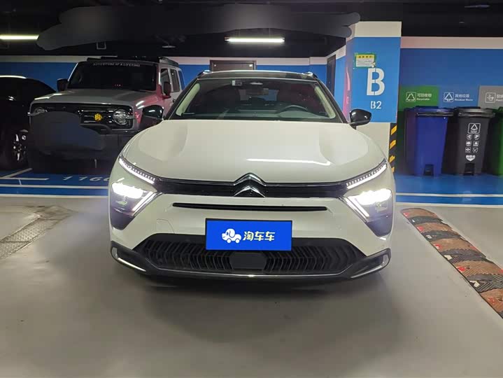 Фото 2 - Citroen C5 X