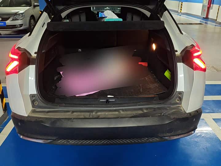 Фото 4 - Citroen C5 X