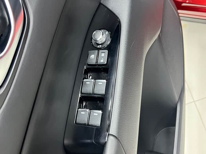 Фото 7 - Mazda CX-5