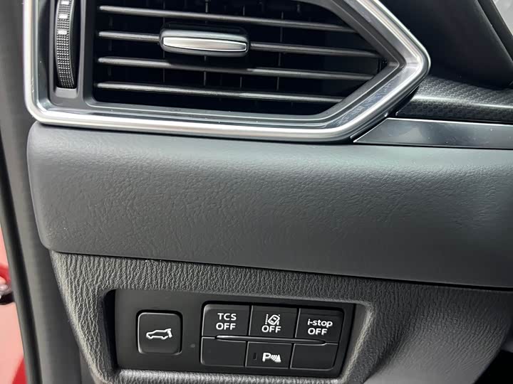 Фото 8 - Mazda CX-5