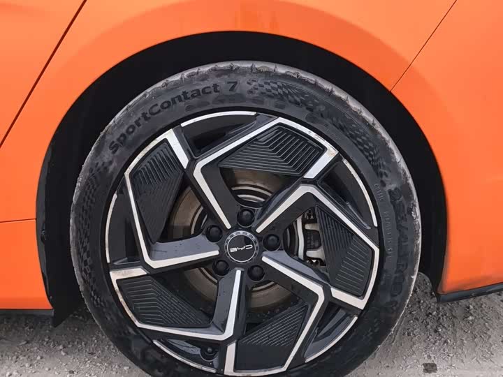 Фото 7 - BYD Seal