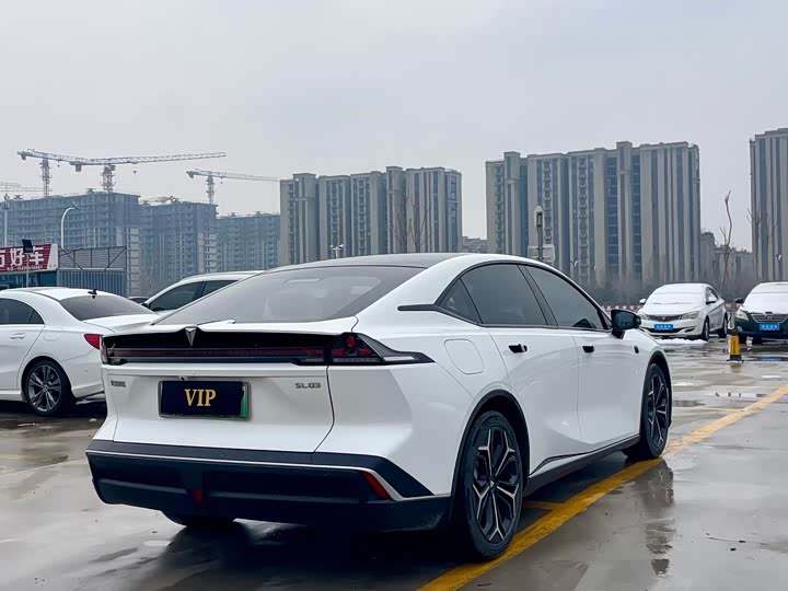 Фото 7 - Changan Deepal SL03