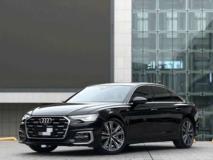 Фото 1 - Audi A6L