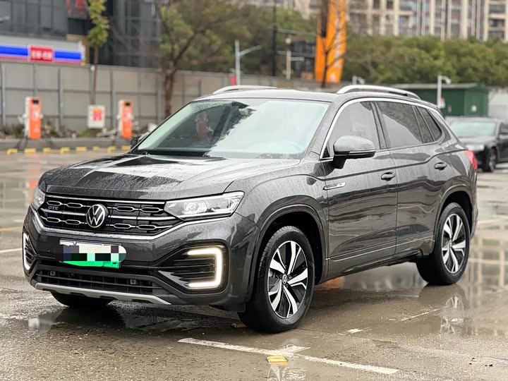 Фото 1 - Volkswagen Tayron GTE Hybrid