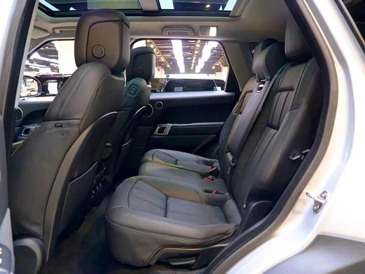 Фото 8 - Land Rover Range Rover Sport Hybrid