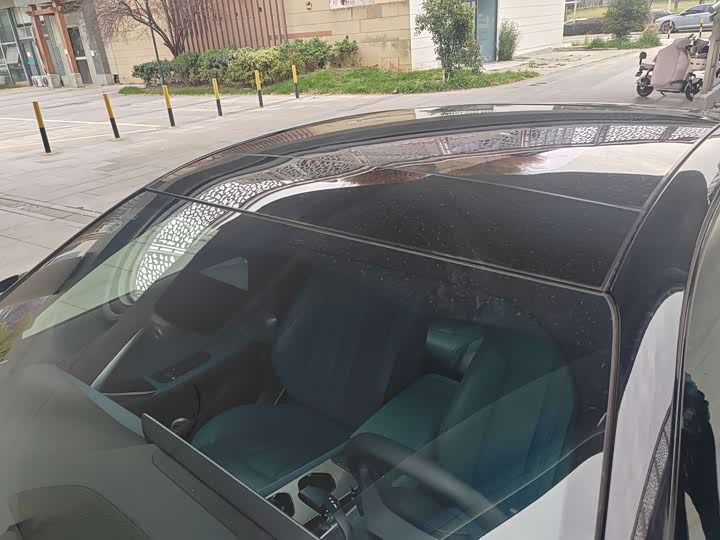 Фото 8 - MG Motor 7