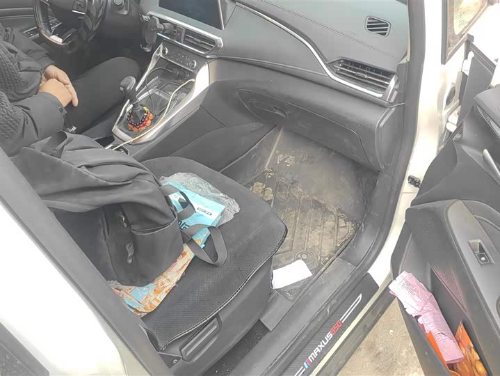 Фото 8 - Maxus G50