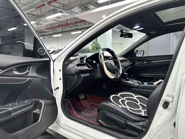 Фото 5 - Honda Civic