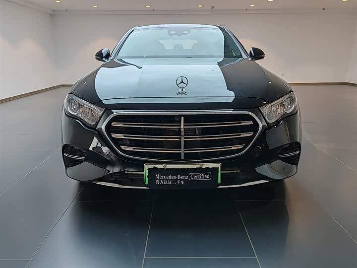 Фото 3 - Mercedes-Benz E-Class Hybrid