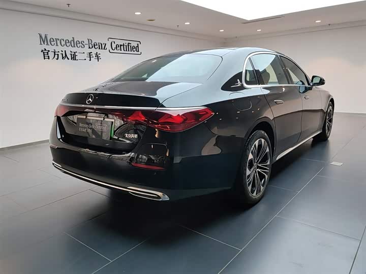 Фото 6 - Mercedes-Benz E-Class Hybrid