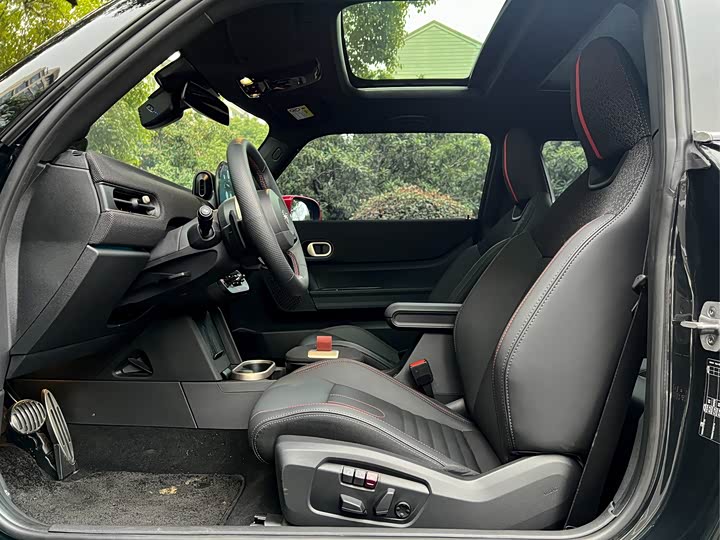 Фото 9 - Mini Cooper JCW