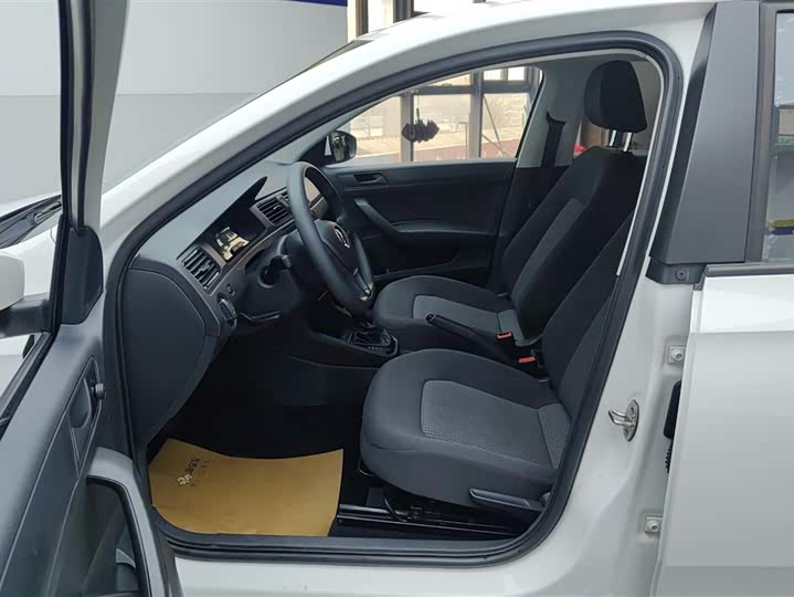 Фото 9 - Volkswagen Santana