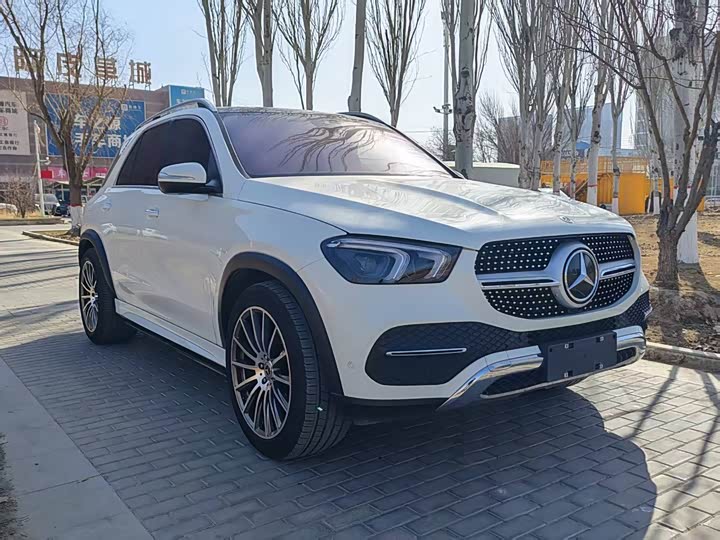 Фото 3 - Mercedes-Benz GLE-Class