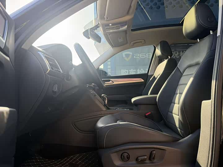 Фото 7 - Volkswagen Teramont Pro