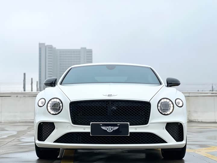 Фото 2 - Bentley Continental GT