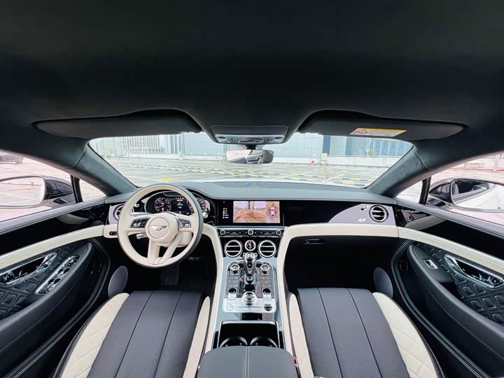 Фото 8 - Bentley Continental GT