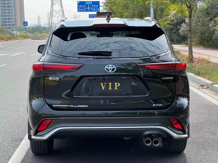 Фото 5 - Toyota Crown Kluger