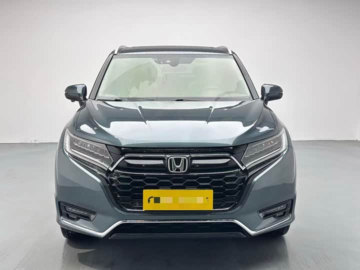 Фото 2 - Honda UR-V