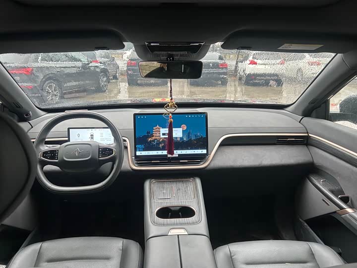 Photo 4 - Dongfeng Yipai eπ 008