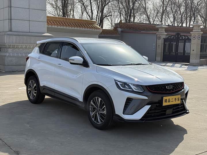 Фото 3 - Geely Coolray