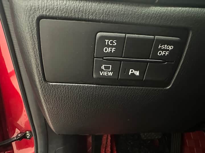 Фото 3 - Mazda CX-4