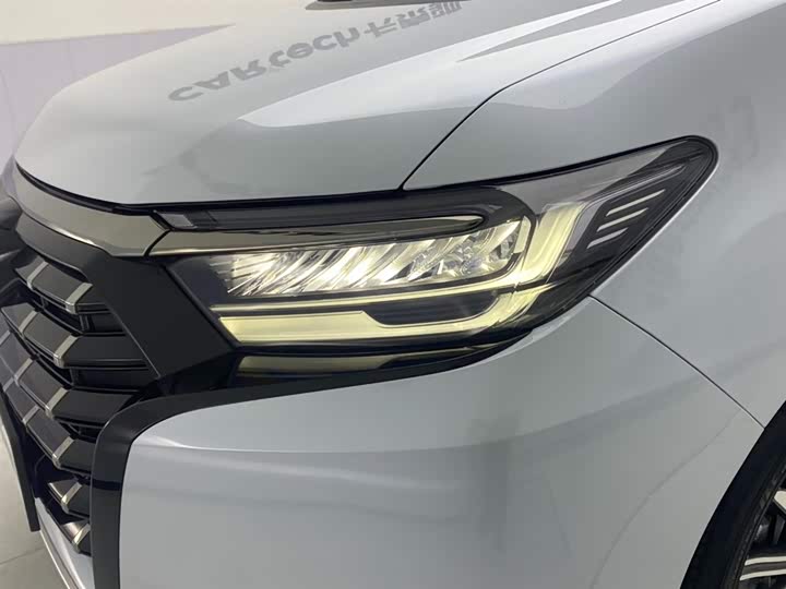 Фото 9 - Honda Elysion