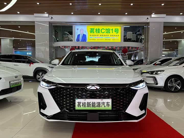 Фото 2 - Chery Fulwin A8