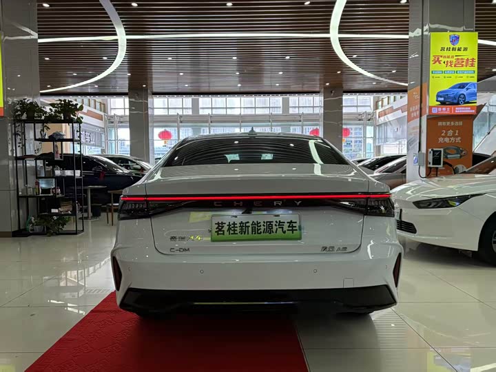 Фото 5 - Chery Fulwin A8