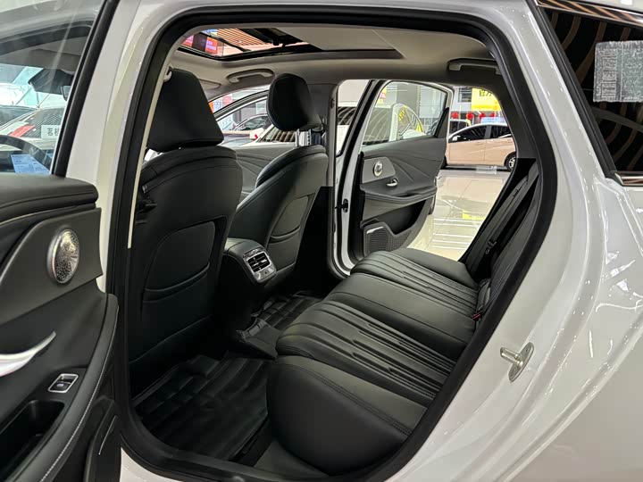 Фото 7 - Chery Fulwin A8