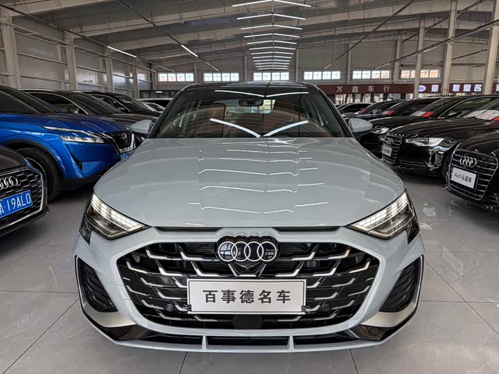 Фото 2 - Audi A3