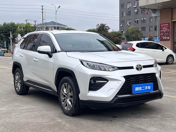 Фото 2 - Toyota Wildlander