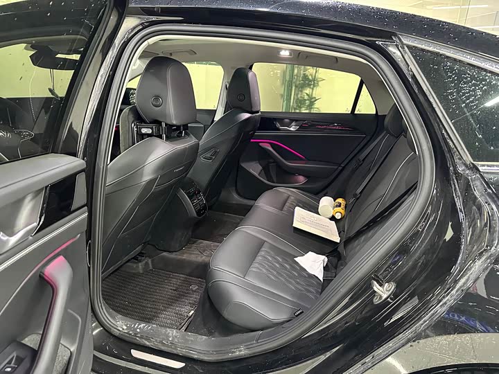 Фото 4 - Volkswagen Magotan