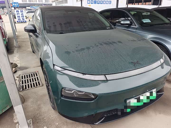 Фото 3 - XPeng P7