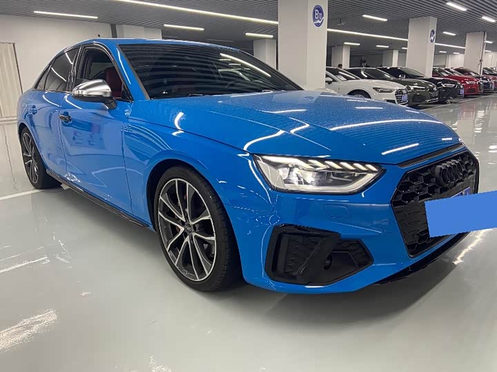 Фото 3 - Audi S4