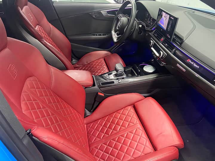 Фото 8 - Audi S4