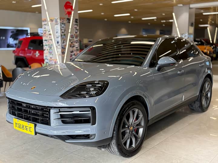 Фото 1 - Porsche Cayenne