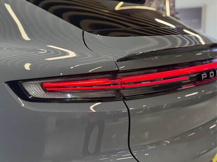 Фото 8 - Porsche Cayenne