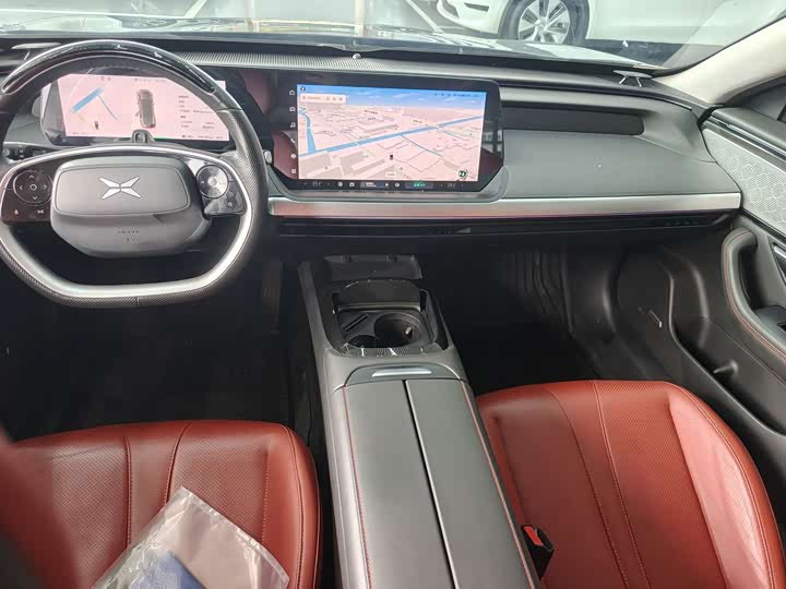 Фото 5 - XPeng P7