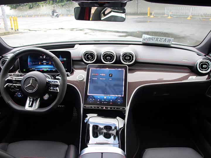 Фото 5 - Mercedes-Benz C-Class AMG Hybrid