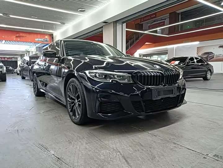 Фото 3 - BMW 3 Series