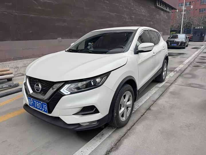 Фото 1 - Nissan Qashqai