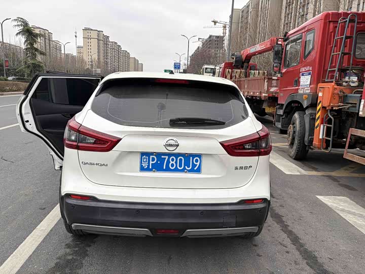 Фото 4 - Nissan Qashqai