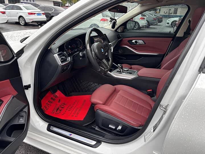 Фото 4 - BMW 3 Series