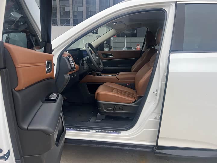 Photo 6 - Nissan Pathfinder