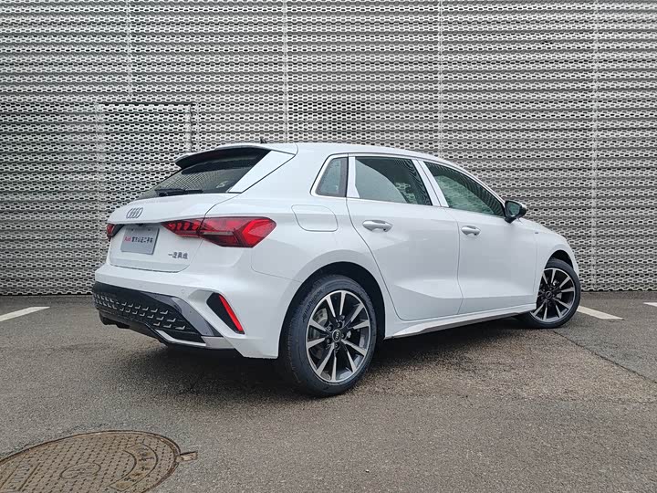 Фото 4 - Audi A3