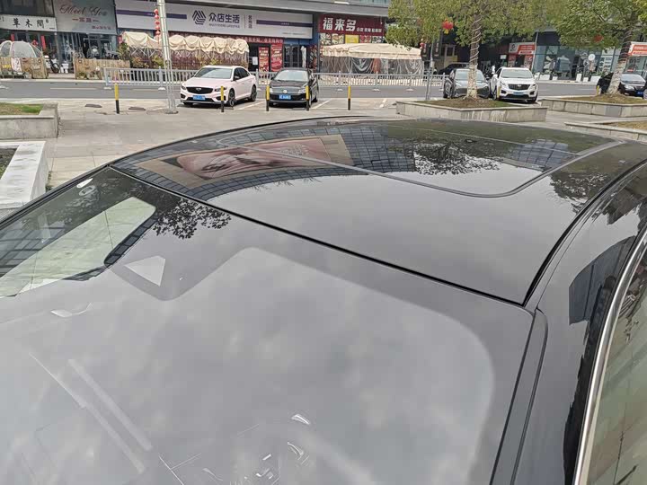 Фото 6 - Geely Preface