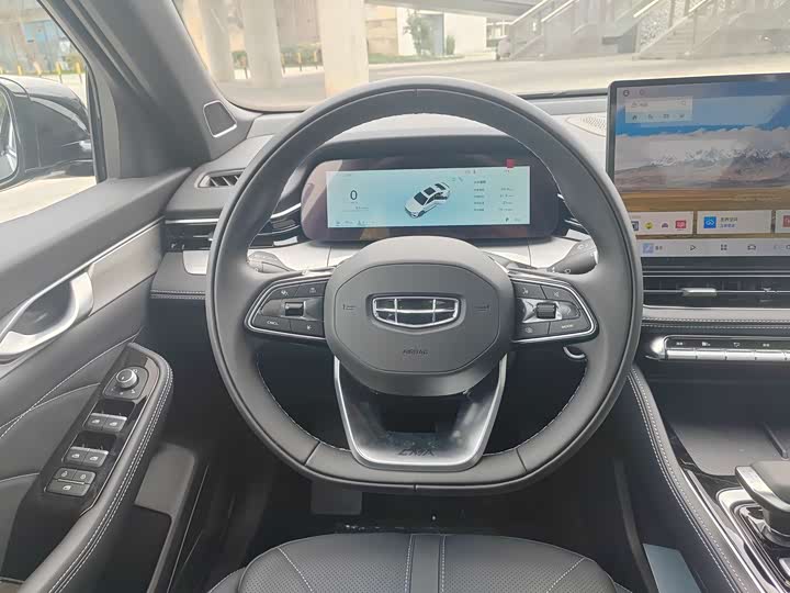 Фото 9 - Geely Preface