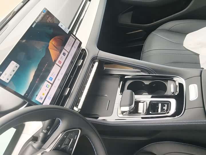 Фото 5 - Geely Preface